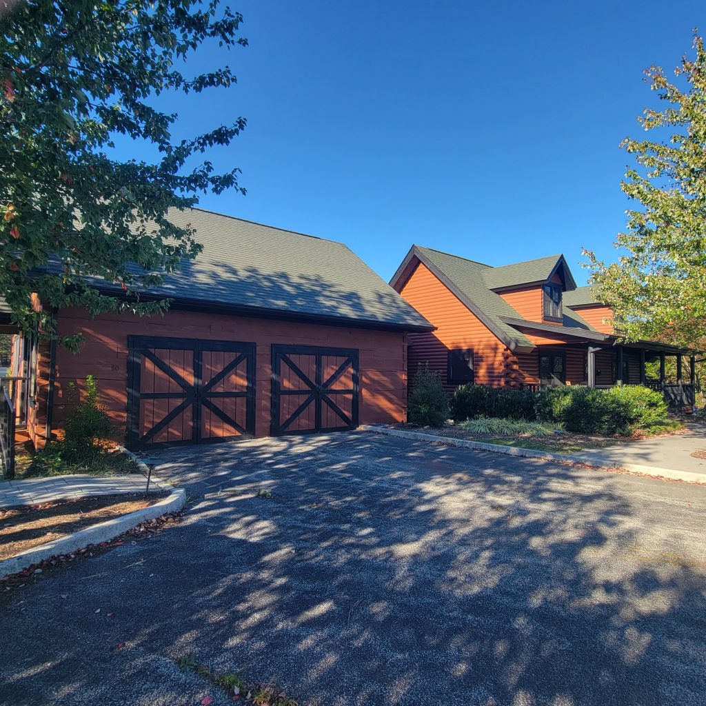 80 Hampton Blvd, Christiansburg, VA